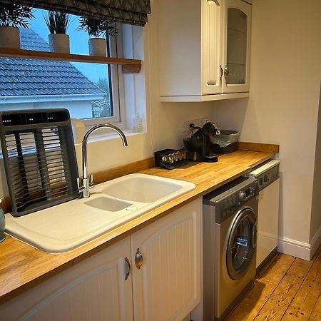 5 Edgebury Apartment Puriton Exterior photo